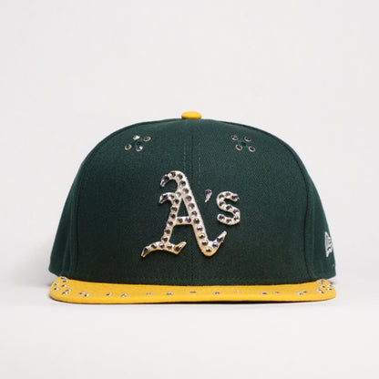 OAK Decorated Fitted