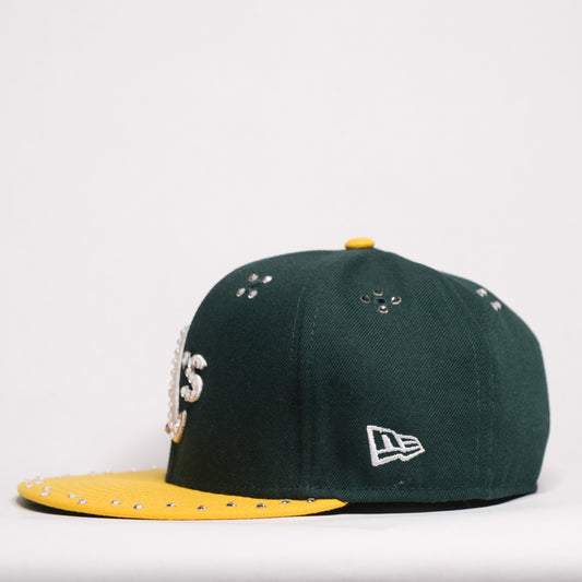 OAK Decorated Fitted