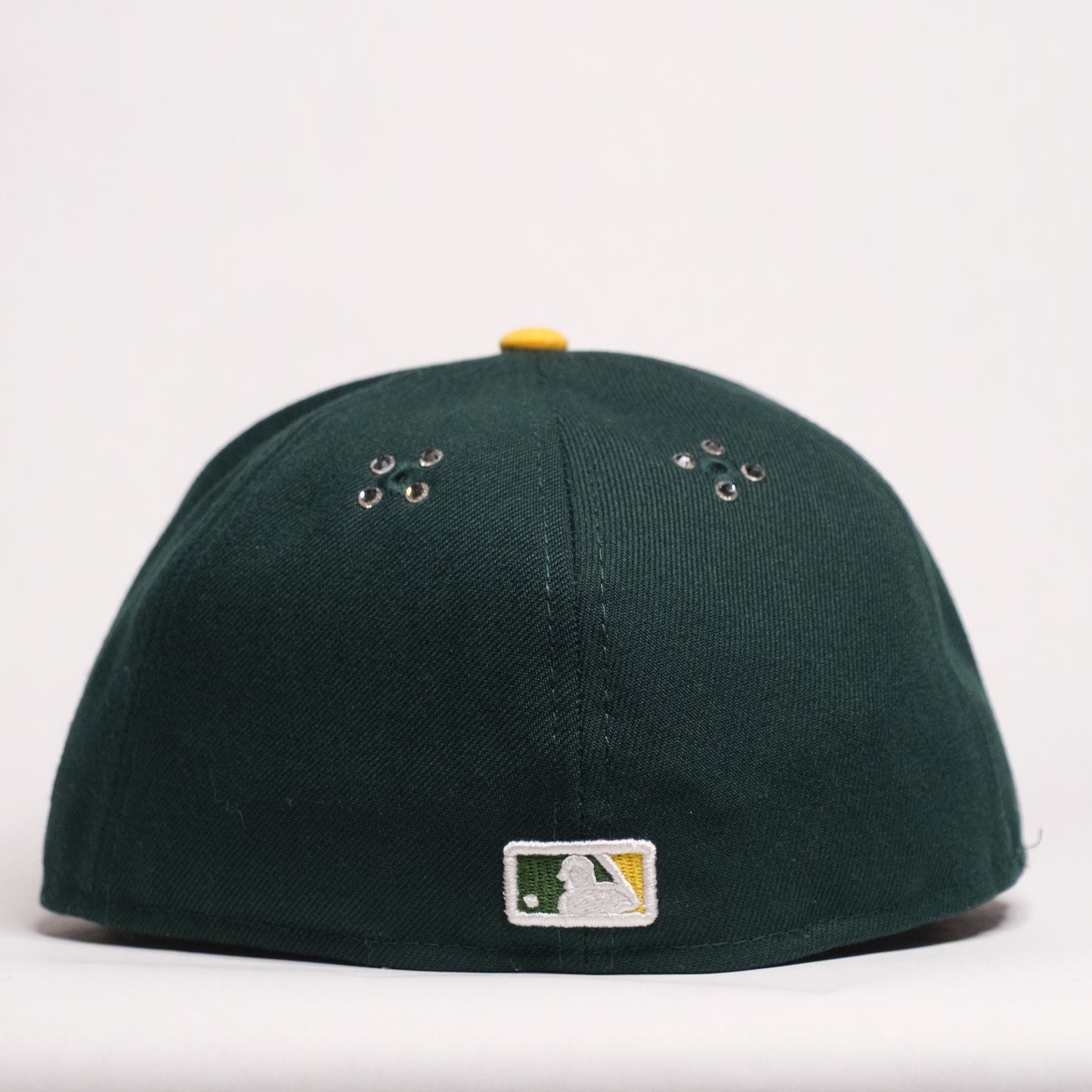 OAK Decorated Fitted