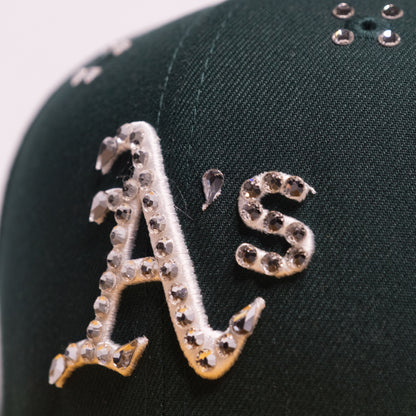 OAK Decorated Fitted