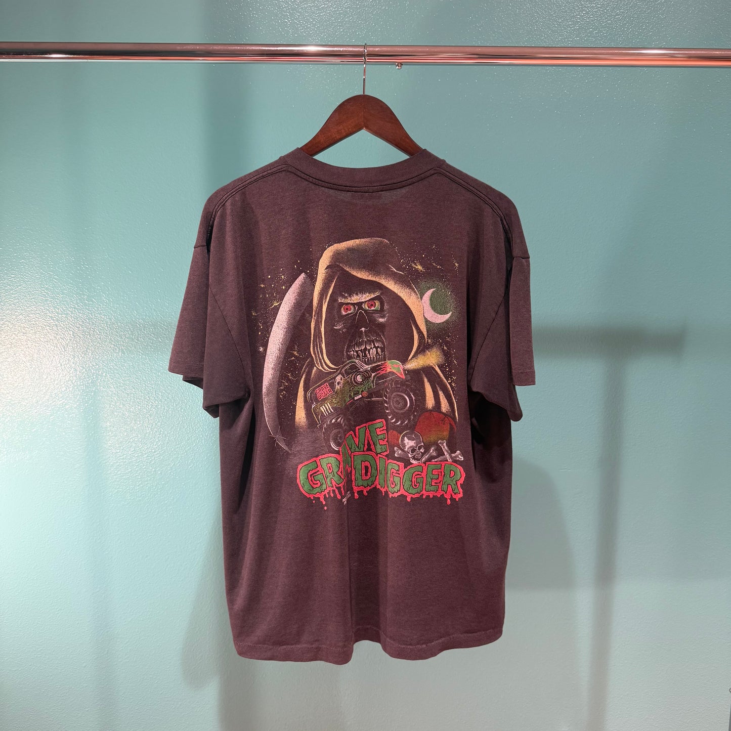 Grave Digger Monster Truck tee